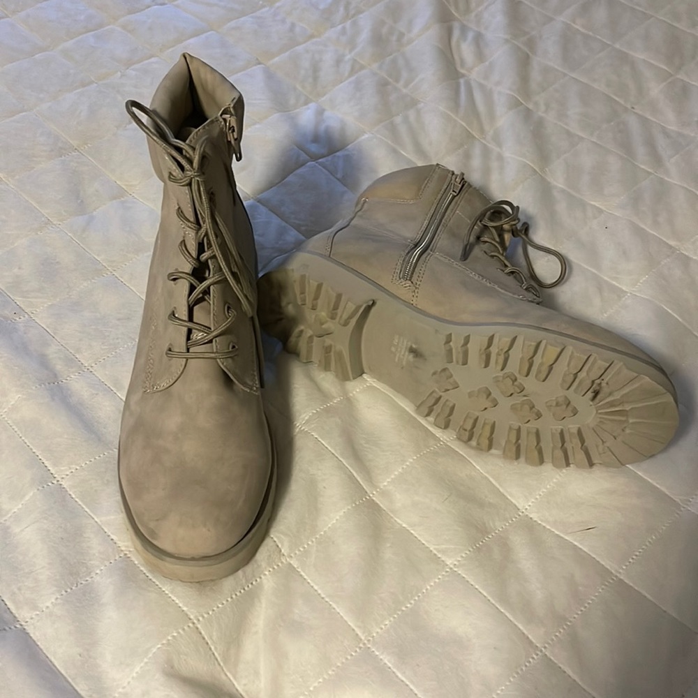 Jellypop Taupe Lace-Up Combat Boots